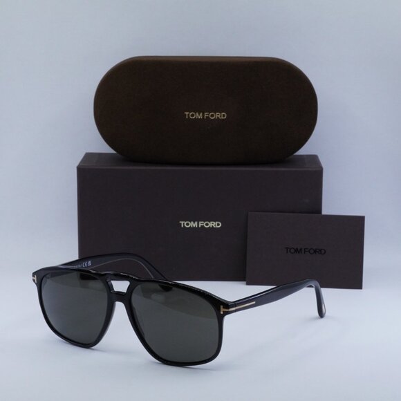 🕶️ New Tom Ford Pierre-02 FT1000 01A Sunglasses - Shiny Black Frame - Picture 10 of 10